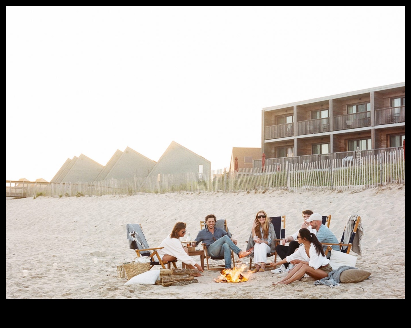 Golden Hour Grind: āra fitnesa saulrieta sesijas