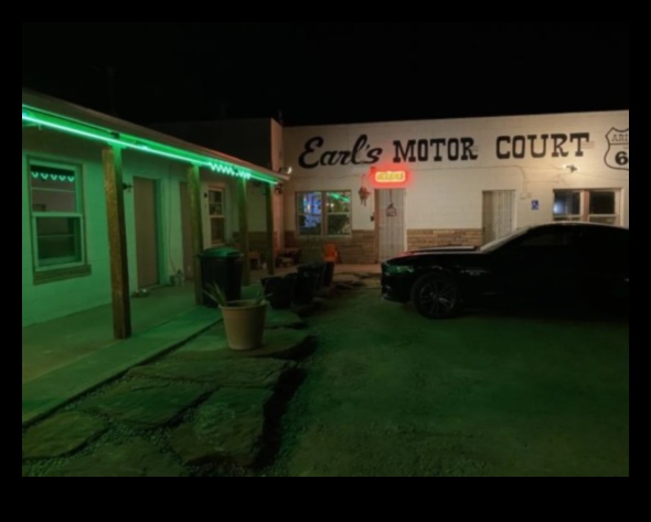 Šosejas hronikas Kravas automašīnu vadītāju garš un līkumotais ceļš 4 Highway Chronicles: personīgi stāsti no kravas automašīnu vadītājiem uz atklātā ceļa