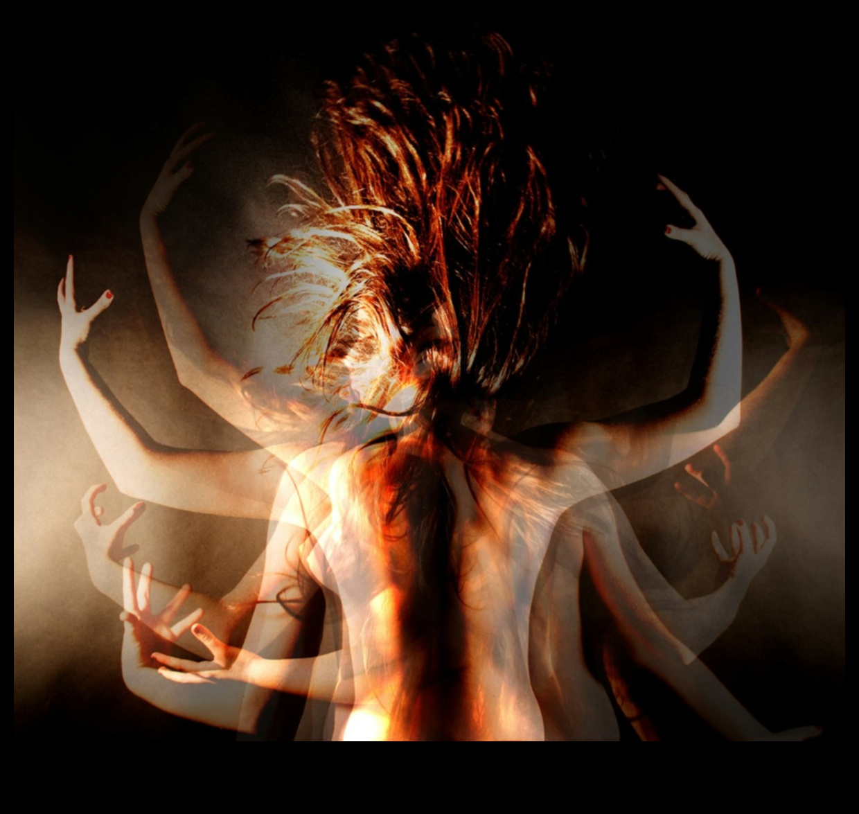 Izteiksmīgas kustības Kā sasildīt ķermeni un prātu ar Art 2 Izteiksmīga kustība: mākslinieciskas izteiksmes iekļaušana iesildīšanās procesā