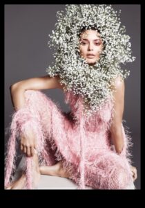 Glamour Gazette: jūsu ikdienas stilīgu, modernu ieskatu apkopojums