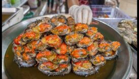 Piekrastes virtuves turpinājums: jūras velšu festivāli un kulinārijas pasākumi