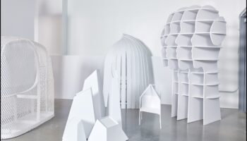 Sociālais tēlnieks: savienojumu veidošana digitālajā arēnā