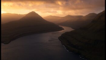 Golden Hour Grind: āra fitnesa saulrieta sesijas